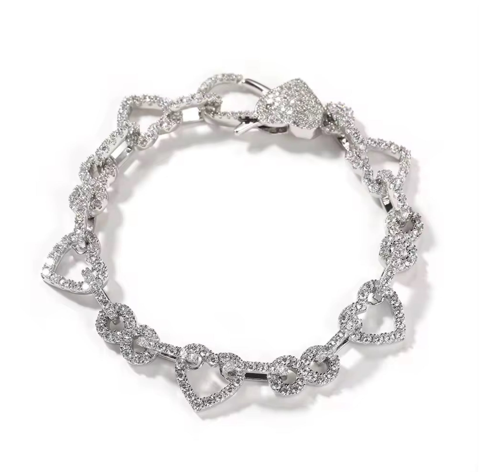 Sparkling Heart Link Bracelet – Luxury Love Collection